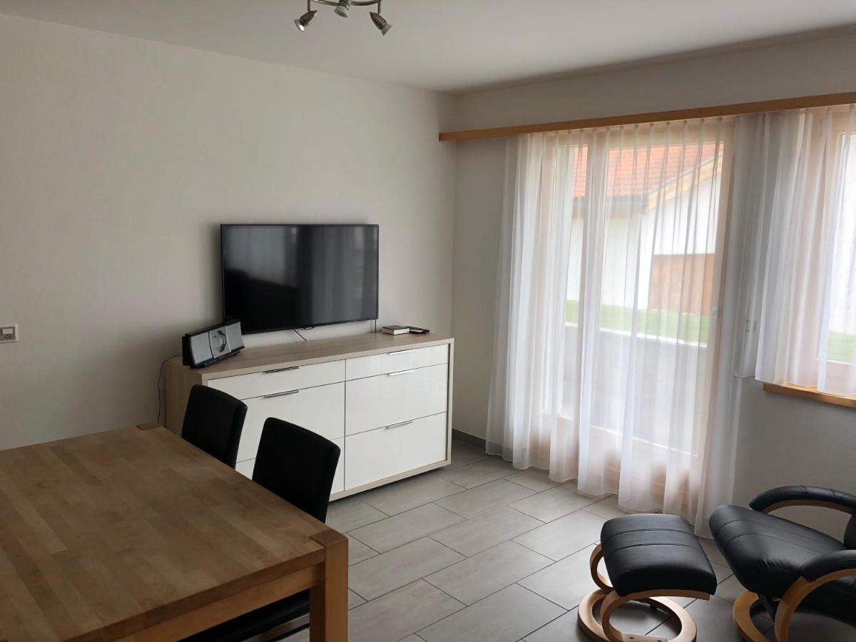 Chasa Mundin Apartment Скуол Екстериор снимка